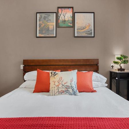 Japanese Suite 2Bed 2Bath, Free Park, Netfix, 75 Inch Tv, Games - City Centre- Maihom 버밍엄 외부 사진