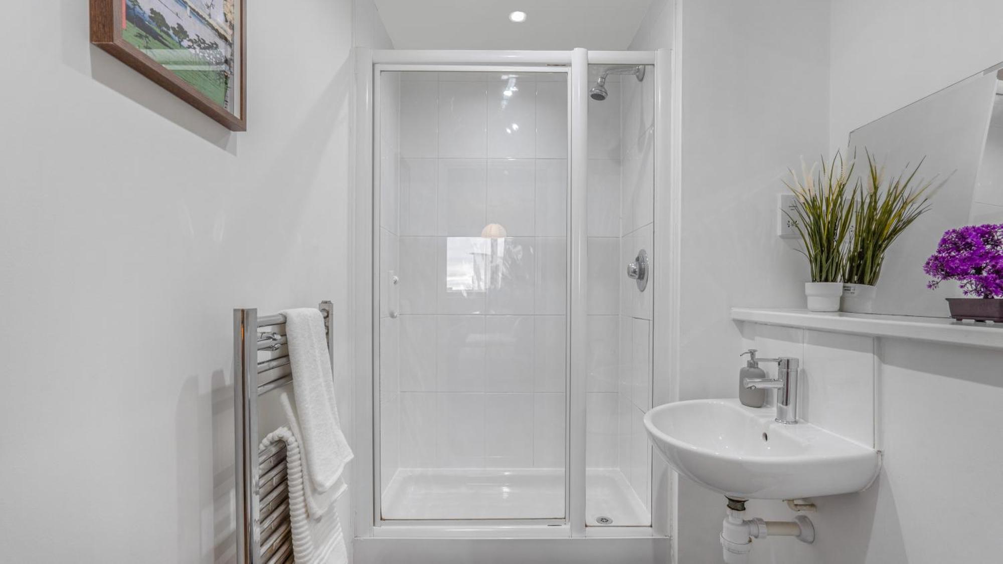 Japanese Suite 2Bed 2Bath, Free Park, Netfix, 75 Inch Tv, Games - City Centre- Maihom 버밍엄 외부 사진