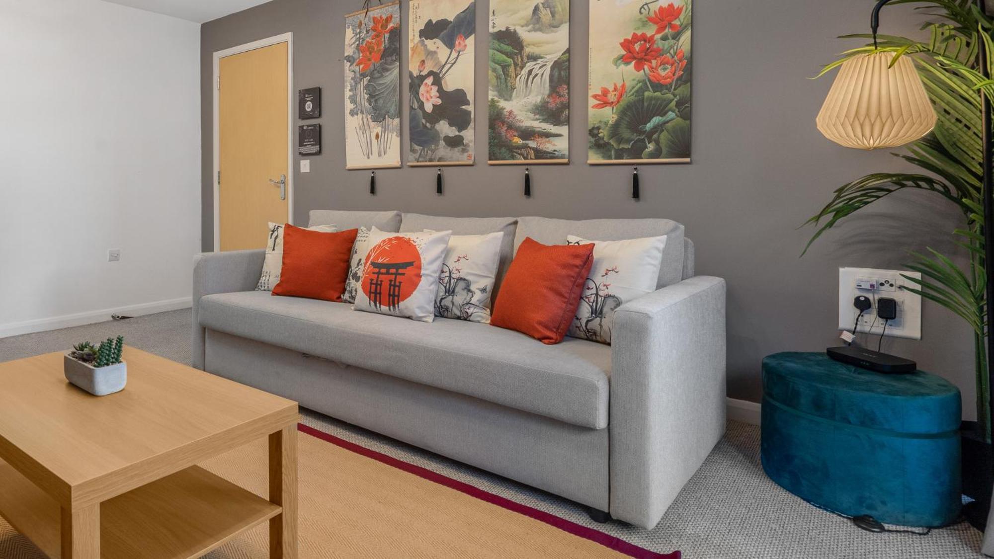 Japanese Suite 2Bed 2Bath, Free Park, Netfix, 75 Inch Tv, Games - City Centre- Maihom 버밍엄 외부 사진