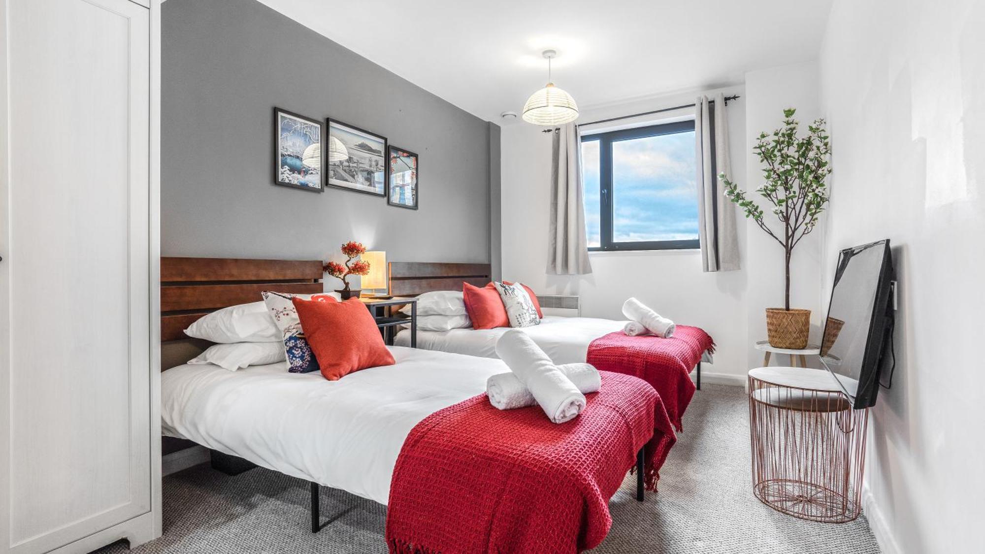 Japanese Suite 2Bed 2Bath, Free Park, Netfix, 75 Inch Tv, Games - City Centre- Maihom 버밍엄 외부 사진
