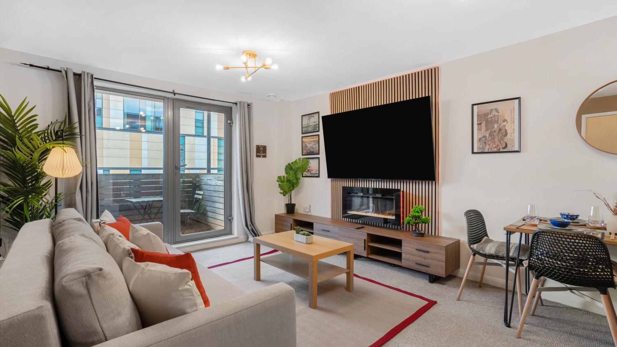 Japanese Suite 2Bed 2Bath, Free Park, Netfix, 75 Inch Tv, Games - City Centre- Maihom 버밍엄 외부 사진